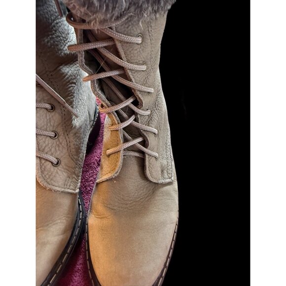 SOREL Women’s Winter Boots Size 7 - Picture 6 of 16